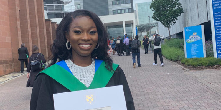 Oyin Odukudu: Coding, Testing, and Thriving in the UK Tech Scene